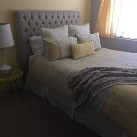 Kindred Studio Apartments Leeton ภายนอก รูปภาพ