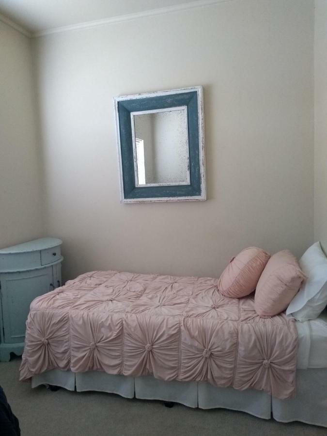 Kindred Studio Apartments Leeton ภายนอก รูปภาพ